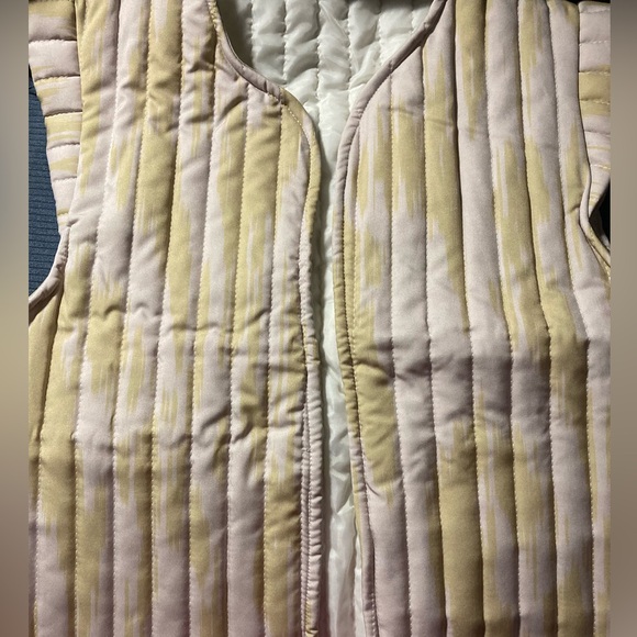 Printed Butterfly Sleeve Handcrafted Vest - Picture 9 of 9